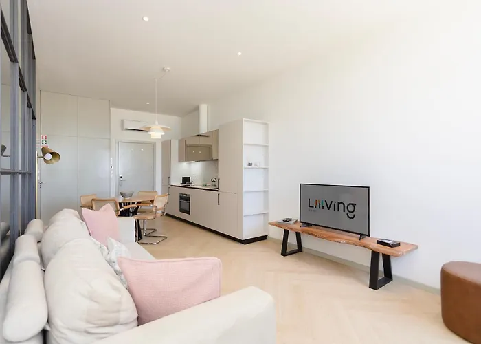 Apartman Liiiving In - Modern Coastline Porto