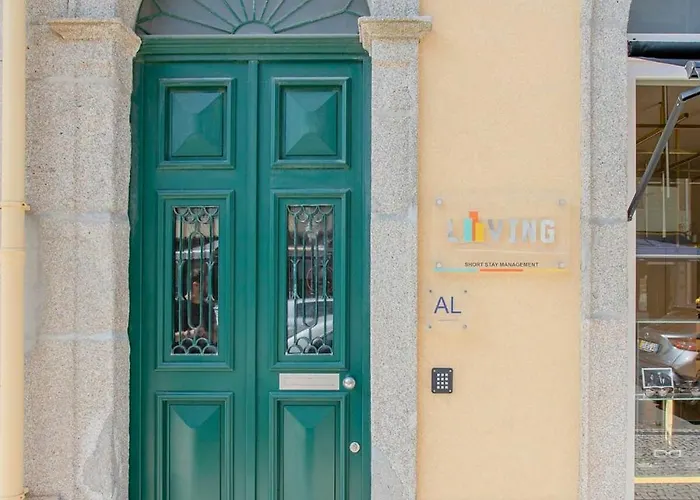 Апартаменты Liiiving In - Modern Coastline